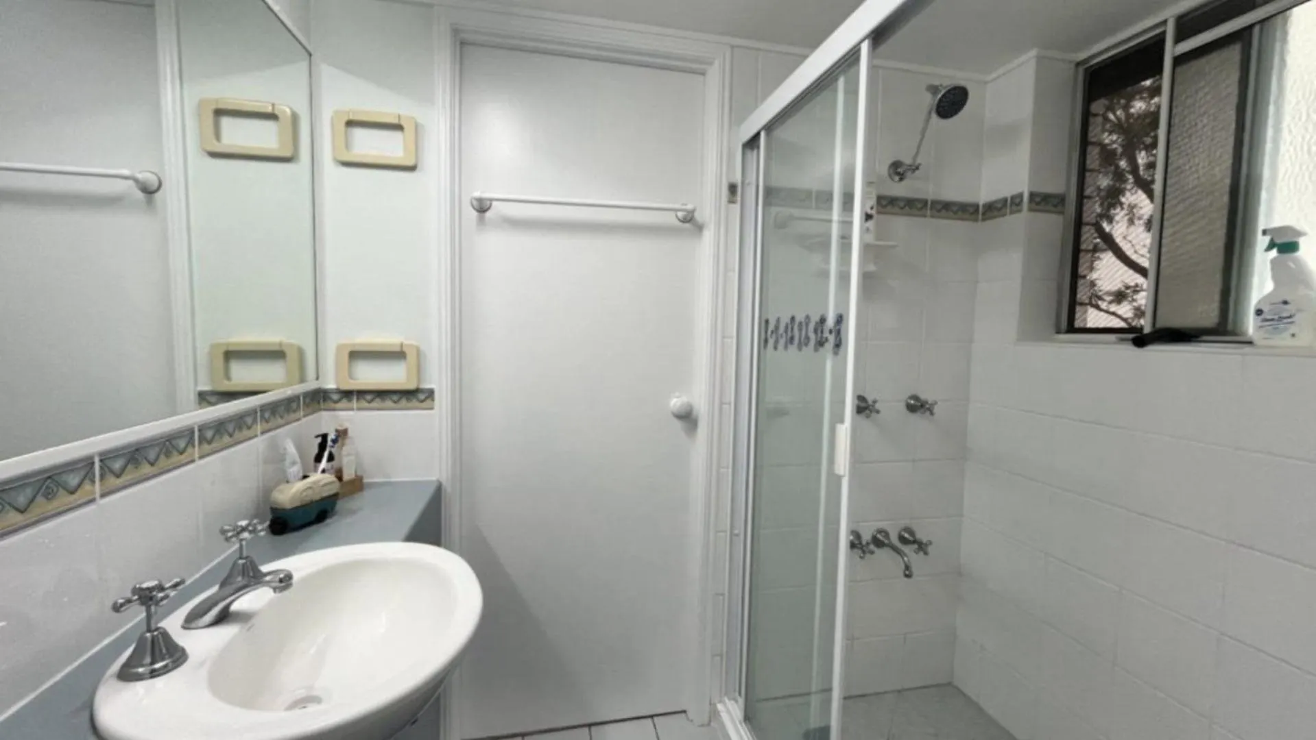 Chequers Caloundra Unit 2 Apartment